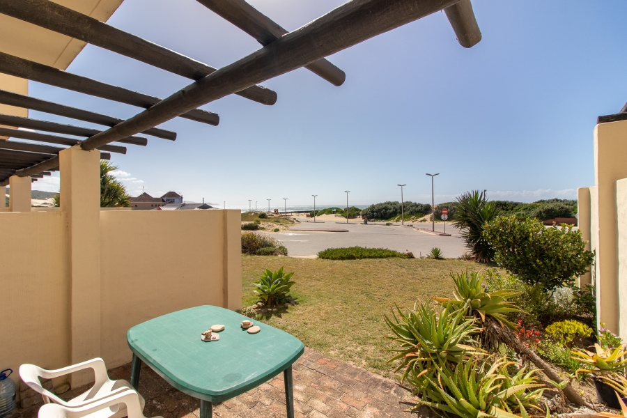 2 Bedroom Property for Sale in West Beach Eastern Cape